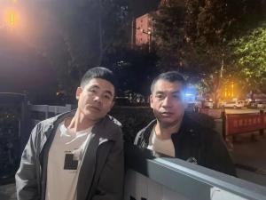 市文旅集團(tuán)一線戰(zhàn)“疫”之：古有木蘭替父從軍，今有老翁代子抗“疫”——集團(tuán)員工父子王小強(qiáng)、王浩的抗“疫”故事